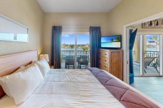 207 - Palms of Treasure Island - 6