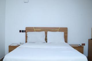 JS Place & Apartments - 4