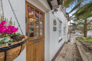 3 Bed in Torquay oc-h75059 - 1