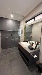 Luxurious Oasis in Menlo Park - 7
