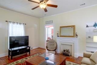 2 Mi to Dtwn Pensacola: Historic Home w/ Patio! - 3