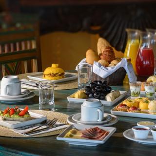Zorah Beach Hotel - 9