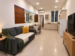 Sliema 2BR Seafront Maisonette Qui Si Sana - 0