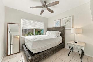 Walk to Cocoa Beach & Downtown 2BR w/ King Bed - 4
