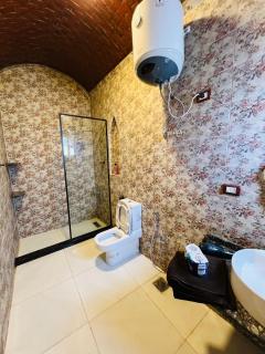 Toto House 2 - 3