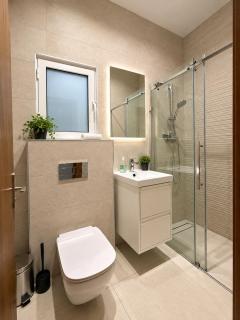 Sliema 2BR Seafront Maisonette Qui Si Sana - 3