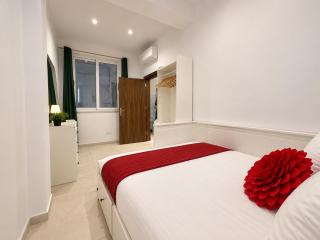 Sliema 2BR Seafront Maisonette Qui Si Sana - Sliema - 2