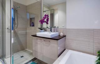 Relax at Spacious 4BR Family Retreat Theatre & Sunroom - 6