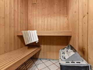 5 star holiday home in Glesborg - 6