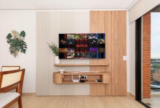 Modern 1 Bedroom Apartment with Pool and Gym - 7