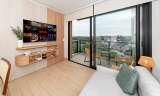 Modern 1 Bedroom Apartment with Pool and Gym - 5