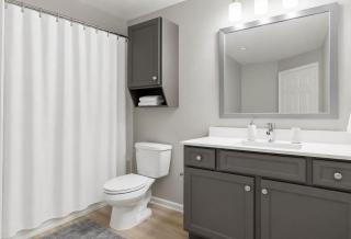 Elegant North Dallas Escape. Pool and Fitness - 1