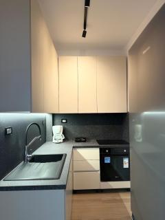 The Artist Apartment - 5