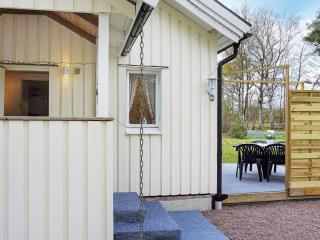 4 person holiday home in LYSEKIL-By Traum - 7