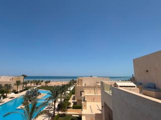 Exquisite 3BR Mangroovy, Gouna , Pool & Sea view - 7