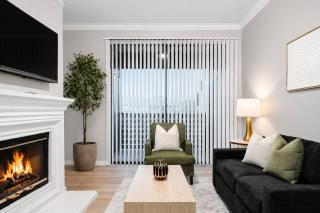 Elegant 1BR Getaway. Pool, Gym and Balcony - 9
