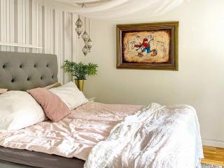 Family-Friendly Home with Nature Views - 5