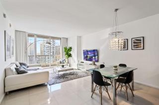 Modern High Rise One Bedroom at Icon Brickell (W) - 7