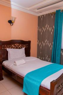 Yaya Luxe 4Br residency - 3