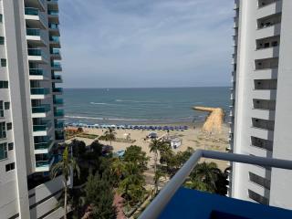 Apartamento en Bocagrande con vista lateral al mar ICDI - 0