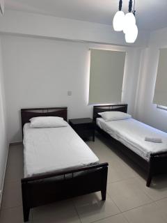 2-Bed Fully Furnished Apartment Central Paphos - 4