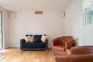 Spacious 3BR Home, Free Parking, Great Location - 2