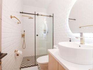 Vista Serena – Stunning Oceanfront Apartment - 2