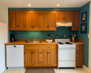 NEW! Berkshire Flat Overlooking Rising Pond! - 2