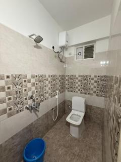 Luxe Heaven Premium 2BHK Madhapur OG stays - 6