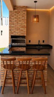 Casa com piscina, hidromassagem e churrasqueira automática - 8
