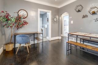 Quaint Apt 6 Mi to Stadiums & Dtwn Detroit! - 1