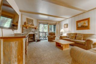 Steps to Slopes! Mammoth Mountain Condo - 5