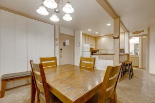 Steps to Slopes! Mammoth Mountain Condo - 1