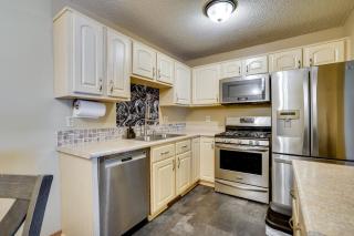 Explore the Twin Cities! Cozy & Spacious Retreat - 3