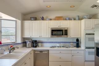 Pool, Putting Green & Mtn Views: Tucson Home - 5