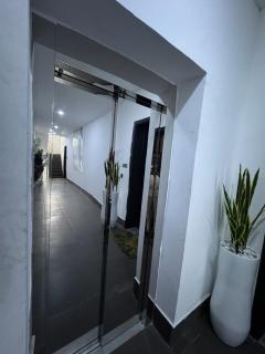 2 Bedroom Luxury Maisonette with BQ PS5 and Attendants Glover Ikoyi Lagos - Lagos - 3