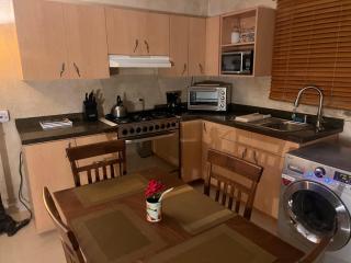 Sun Sand & Sea Vacation Rental close to BABY BEACH , RODGER & BOCA GRANDI BEACH FOR KITE LOVERS - 2