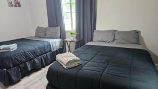 Charming 4br Bundle Near Downtown & Airport - 4