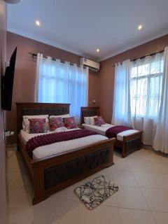 Desire executive inn ltd - 9