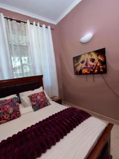 Desire executive inn ltd - 3