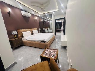 Royal Comfort Luxury Apartment - 0