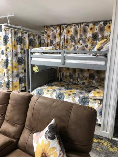 Hornings Guest House Room for 15 - 8