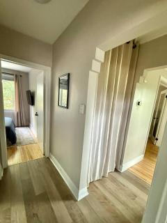 Spacious 4BR Retreat w Balcony Gazebo - 1