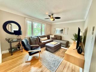 Spacious 2BR Retreat w Balcony Gazebo - 6