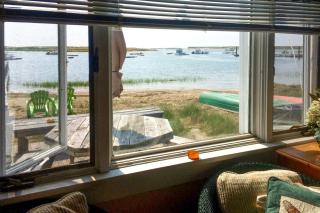 Waterfront Studio w/ Dock & Beach Access in Truro! - 5