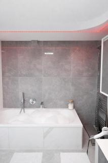 Exklusives Apartment mit großer Sonnenterrasse - 2