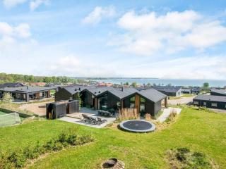 Panoramic Retreat with Pool - 0