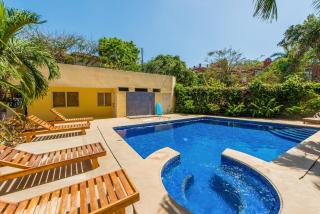 Walk to Tamarindo Beach! Condo w/ 2 Balconies - 8