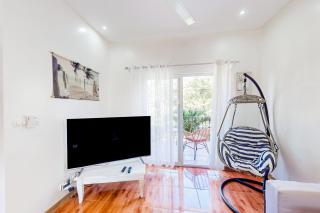 Walk to Tamarindo Beach! Condo w/ 2 Balconies - 6