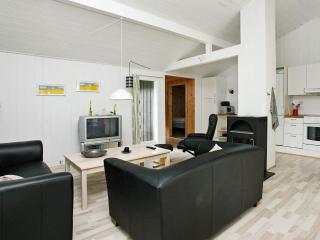 6 person holiday home in Ålbæk-By Traum - 1